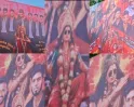 கையில் துப்பாக்கி, ரத்தக்கரை.. விஜய் கைகாட்டிப் பேசிய அதே ஸ்டைலில் அம்மன்..!! பரபரப்பு கட்டவுட்..!!