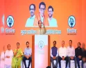 மராட்டிய அரசியல்: உத்தவ் தாக்கரே சிவசேனாவில் பெரும் பிளவு.. 6 எம்.பி.க்கள் ஷிண்டே அணியில் இணையும் அறிகுறி..!!