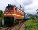ஜூன் 21-ல் கூடுதல் புறநகர் ரயில்கள் இயக்கம்! நீட் தேர்வை முன்னிட்டு சென்னை கோட்டம் அறிவிப்பு!