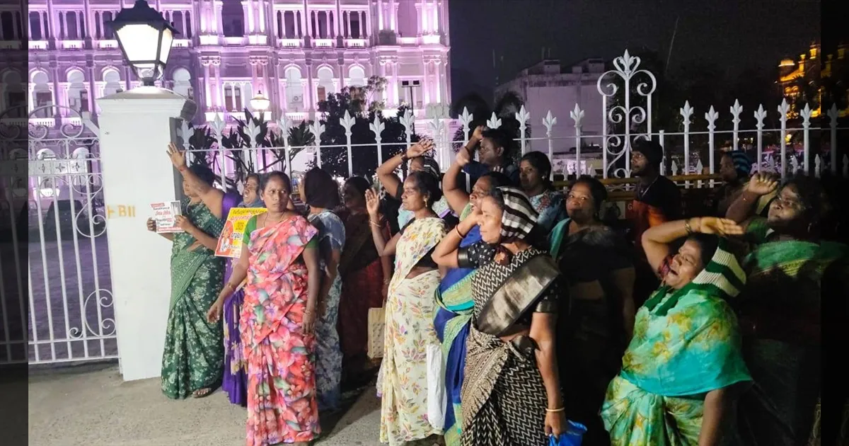 “விடிய விடிய போராட்டம்; குண்டுக்கட்டாக தூக்கிய போலீஸ்!” - ரிப்பன் மாளிகை முன் தூய்மைப் பணியாளர்கள் முற்றுகை! 