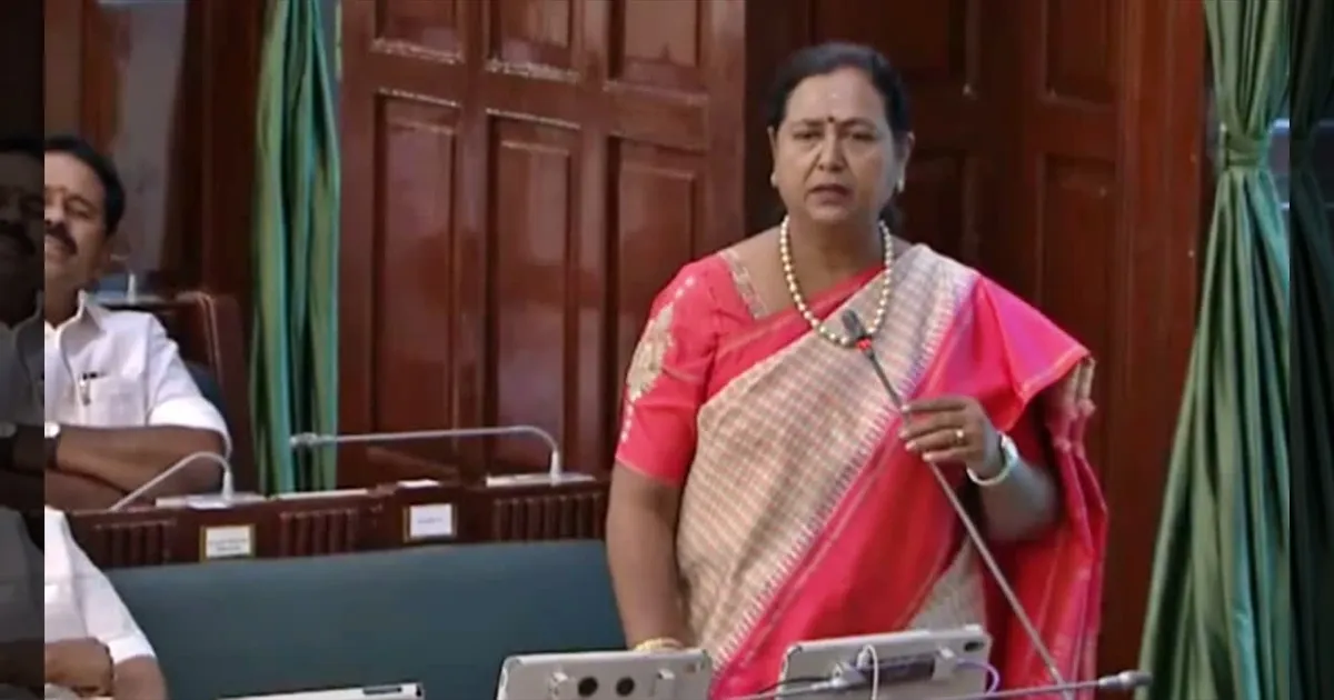 ரக்ஷாபந்தன் வாழ்த்து சொன்ன பிரேமலதா...! சட்டென சபாநாயகர் கொடுத்த ரியாக்ஷன்..! சட்டப்பேரவையில் கலகல..!