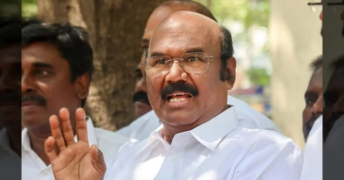 வடமாநில இளைஞர் மீது தாக்குதல்.. எதையுமே கண்டுக்காத முதல்வர்... மாஜி அமைச்சர் ஜெயக்குமார் கண்டனம்...!