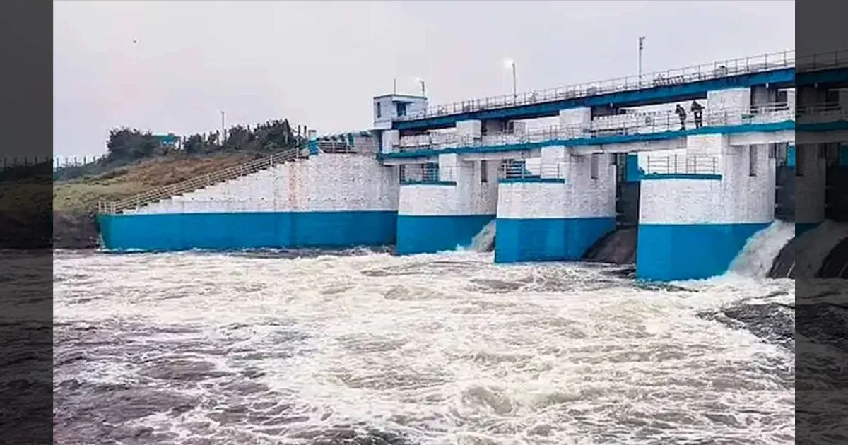 #BREAKING: செம்பரம்பாக்கம் ஏரியிலிருந்து நீர் திறப்பு... வெள்ள அபாய எச்சரிக்கை...! எந்தெந்த பகுதிகள் தெரியுமா? 