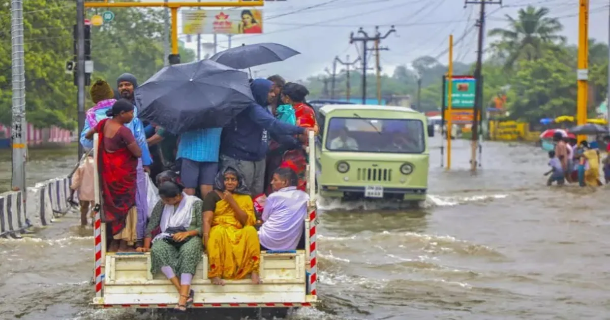 கதி கலங்கிப்போன தமிழகத்தின் கடைக்கோடி... கனமழையால் கதறும் கன்னியாகுமரி மக்கள்...!