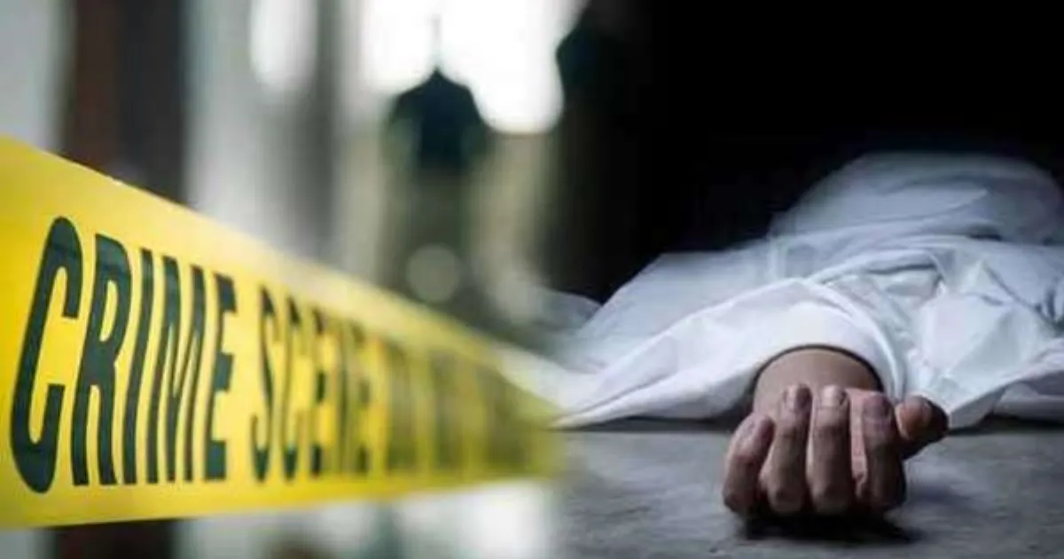 பகீர் சம்பவம்...!! பட்டப்பகலில் இளைஞர் சுட்டுக்கொலை.. பதைபதைக்க வைக்கும் சிசிடிவி காட்சிகள்...!