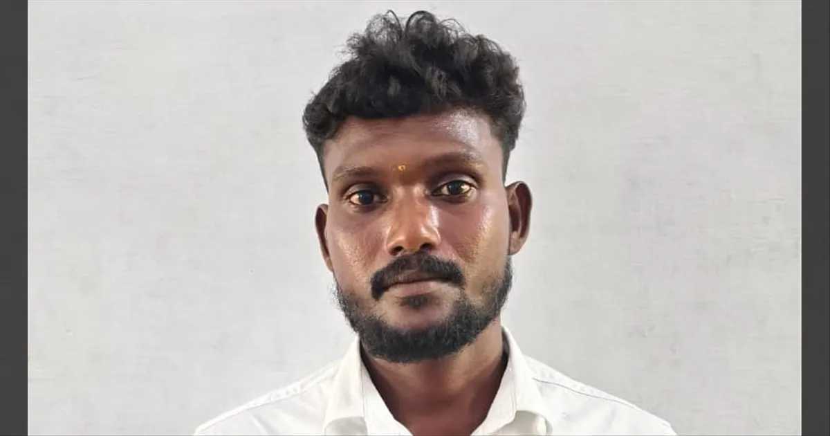 காதலிப்பதாக கூறி 13 வயது சிறுமிக்கு பாலியல் தொல்லை..! குற்றவாளிக்கு 10 ஆண்டுகள் சிறை தண்டனை..!