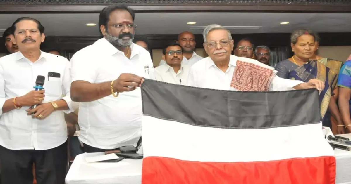 OPS- காக உயிரை விட முடியுமா ? வாழ்நாளை வீணடிக்க முடியாது... பண்ருட்டி ராமச்சந்திரன் திட்டவட்டம்..!!