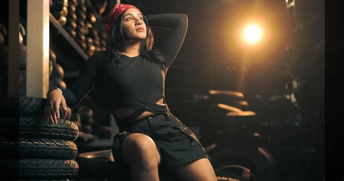 cinema-raveena-latest-photos-in-saree-goes-viral-tamilcinema