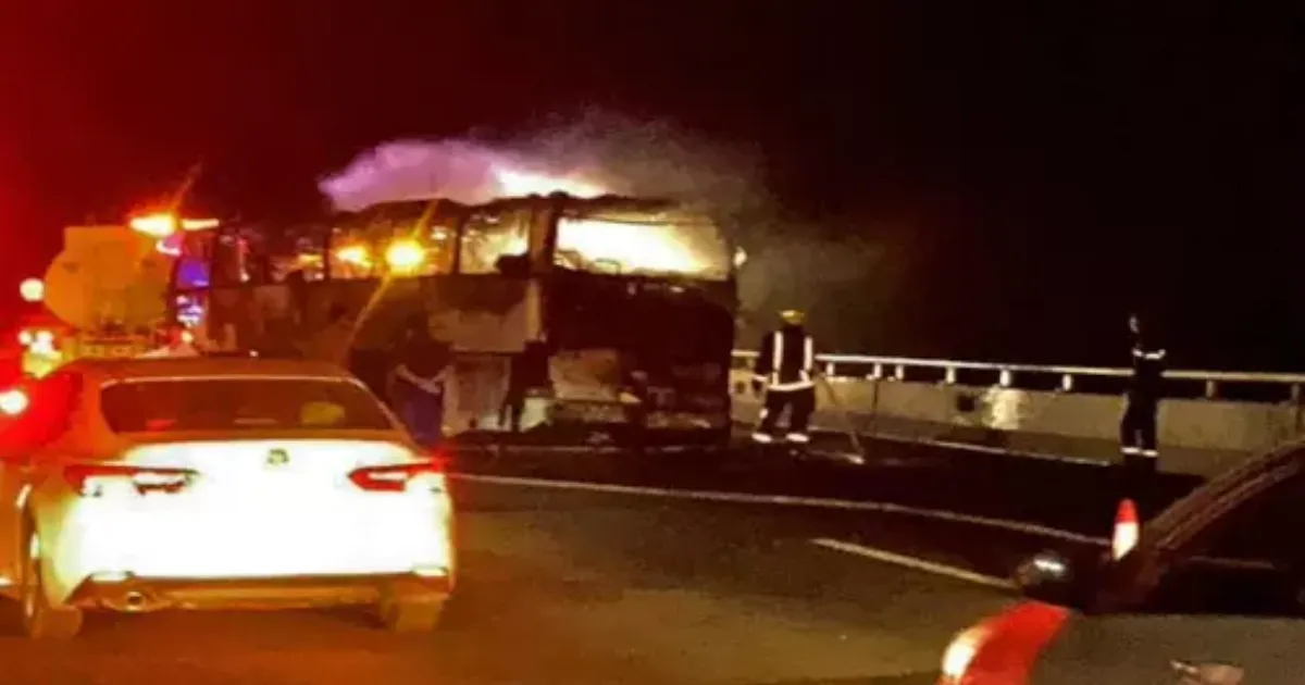 சவுதி விபத்து... பலி எண்ணிக்கை உயர்வு... ஒரே குடும்பத்தைச் சேர்ந்த 18 பேர் உயிரிழந்த சோகம்...!