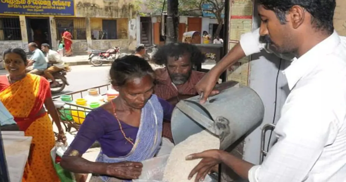 “இனி ரேஷன் கடைகளில் இது கிடையாது”... தமிழ்நாடு முழுவதும் வெளியானது அதிரடி அறிவிப்பு..!