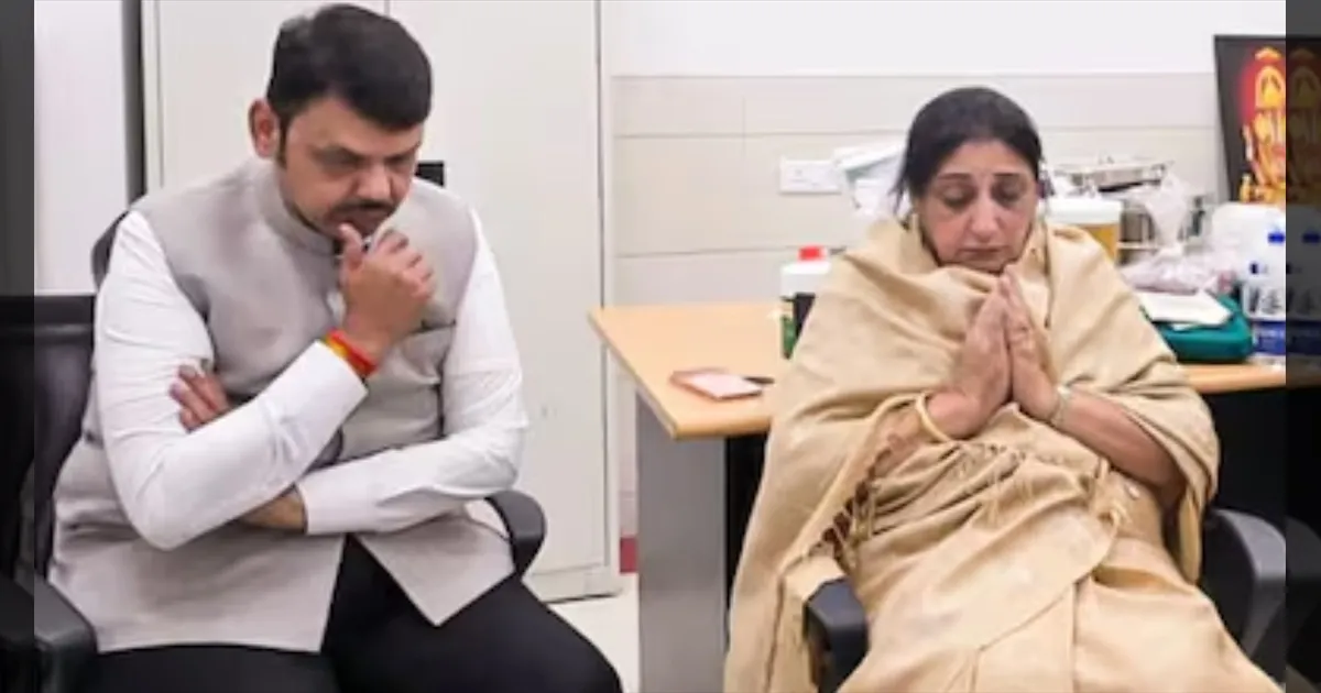 மகாராஷ்டிராவின் முதல் பெண் துணை முதல்வர் சுநேத்ரா!! எளிய முறையில் நடக்கும் பதவியேற்பு விழா!