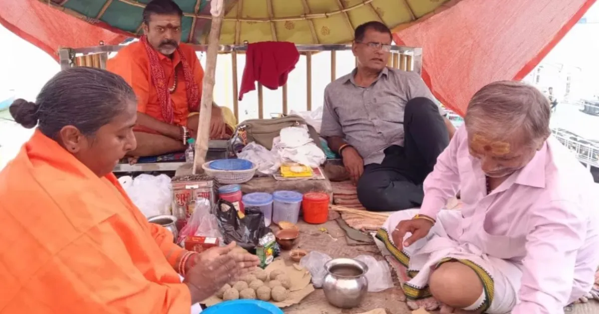 கருப்பையில் இறந்த குழந்தை..! பாவத்திற்கு பரிகாரம்... இந்து மதத்திற்கு மாறிய வங்கதேச இஸ்லாமிய பெண்..!