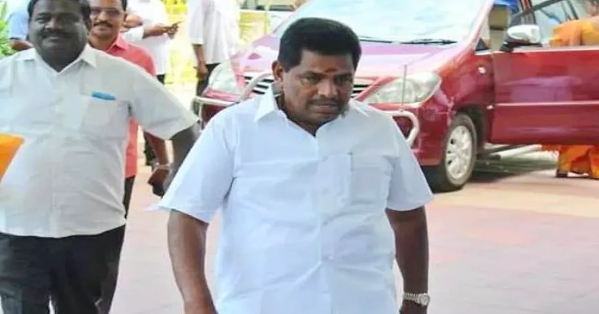 EX. அமைச்சர் அதிரடி கைது..! அடுத்த நொடியில் மருத்துவப் பரிசோதனை..! தூத்துக்குடியில் பரபரப்பு..!!