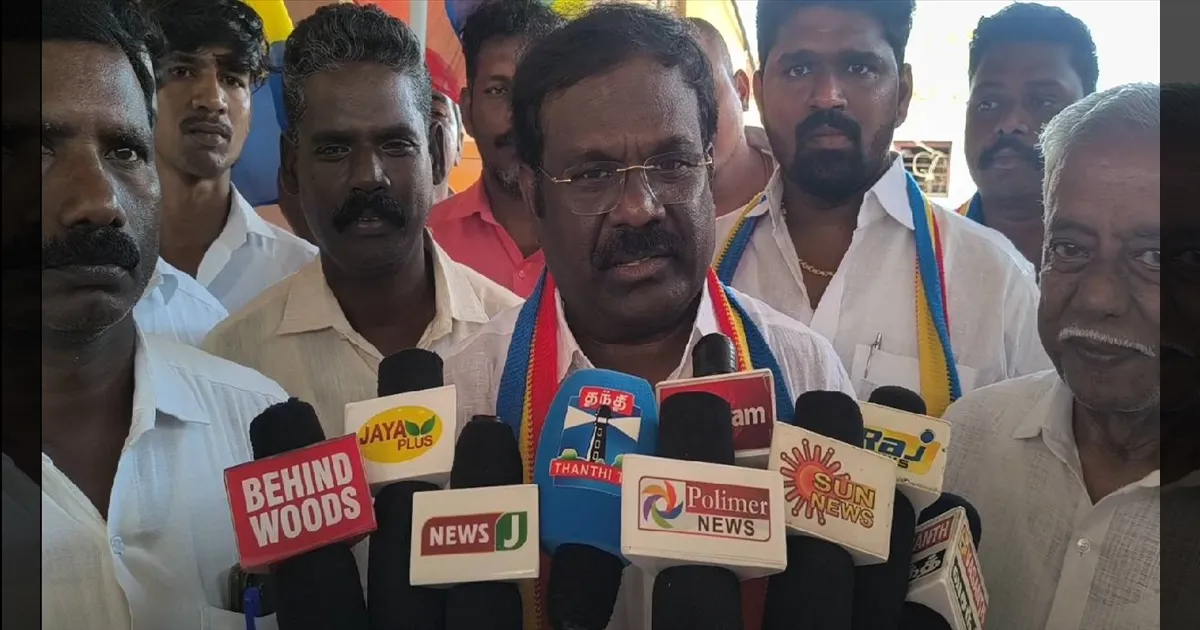 ஒரு கோடி குடும்பங்கள் புறக்கணிப்பு: திமுக அரசின் நிதியுதவி திட்டத்தில் பாரபட்சம் என பாமக புகார்!