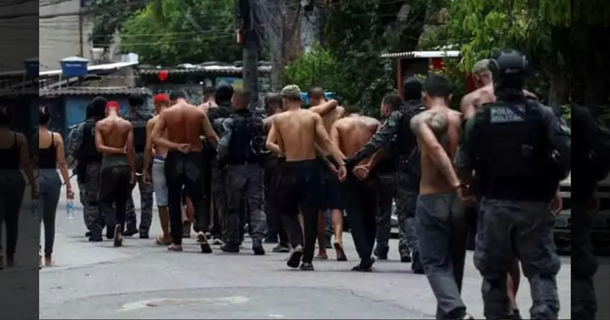 Drug மாஃபியா கூண்டோடு க்ளோஸ்! விரட்டி விரட்டி வேட்டையாடிய போலீஸ்! 119 பேர் பலி!