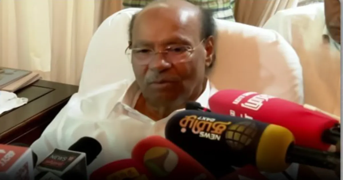 அன்புமணி IN or OUT - குட்டையைக் குழப்பும் ராமதாஸ்... குழப்பத்தில் பாமக தொண்டர்கள்!