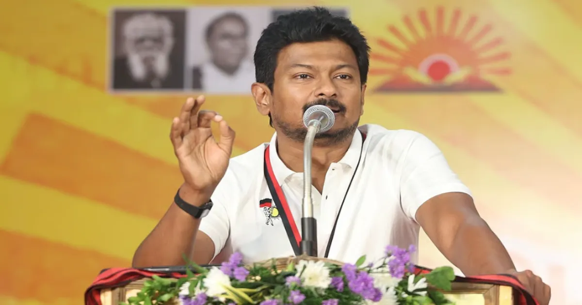 அசம்பிள் பீஸ், டெல்லி மேட்... “சும்மா கிழி”  - அதிமுக கூட்டணியை கலாய்த்து தள்ளிய உதயநிதி...!