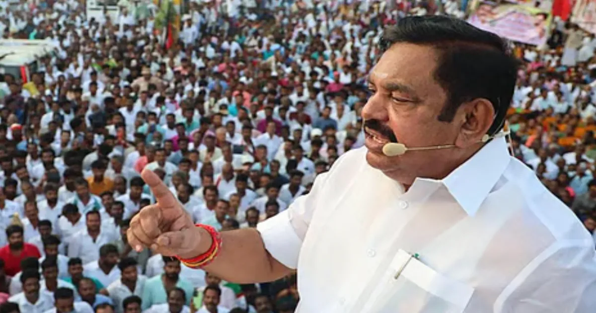 பெருஞ்சோகம்...!! - எடப்பாடி பழனிசாமி பாதுகாப்பு வாகனம் மோதி இளைஞர் பலி...! 