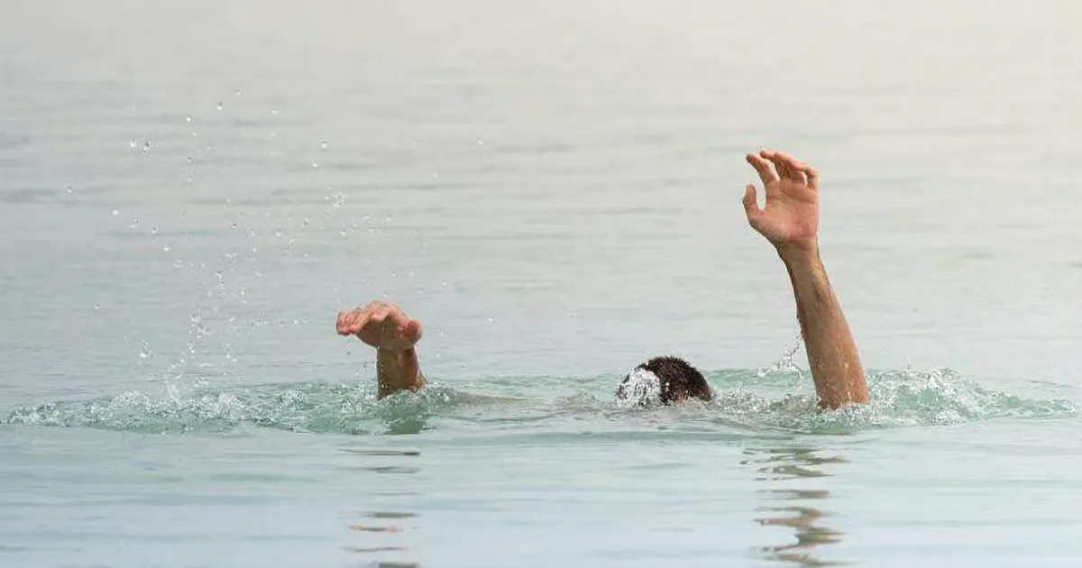 பெருஞ்சோகம்...!! - விருந்துக்கு சென்ற இடத்தில் நேர்ந்த கோரம்... நண்பர்கள் இருவர் துடிதுடித்து பலி...!