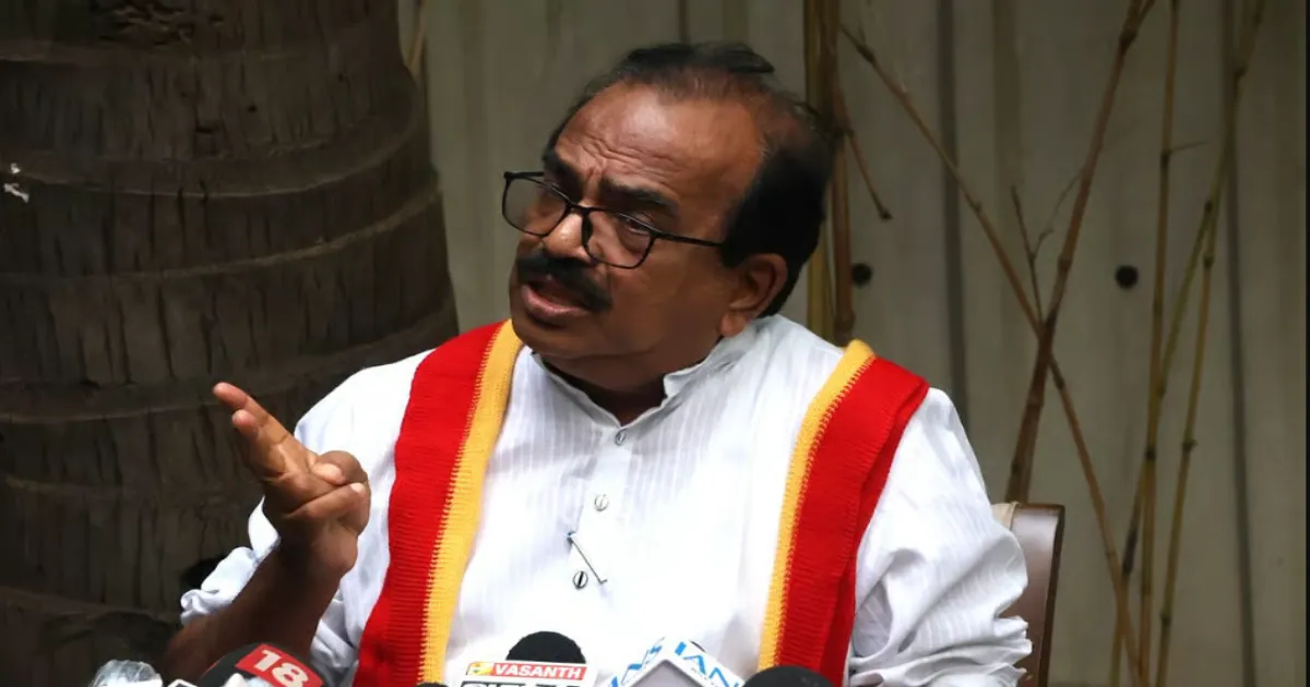 ஜி.கே.வாசன் தமாகாவை குறைந்த விலைக்கு மோடிக்கு விற்றுவிட்டார்... நாஞ்சில் சம்பத் விமர்சனம்...!