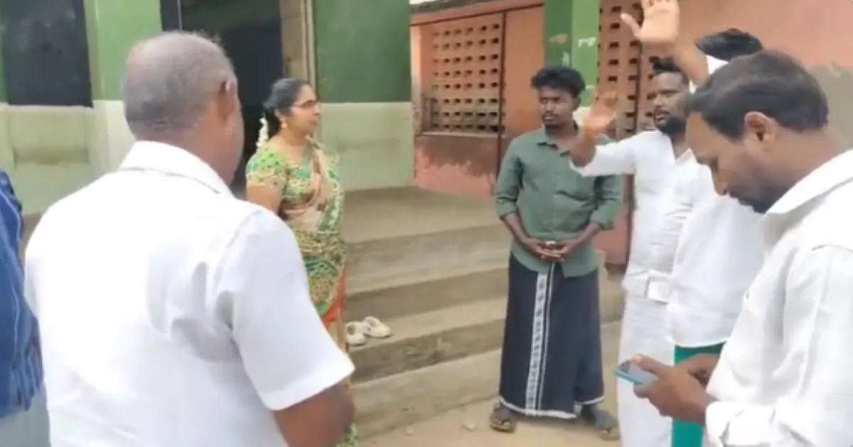 #Viralvideo அவுட் ஆப் கண்ட்ரோலில் தவெக நிர்வாகிகள்... அரசு பள்ளிக்குள் நுழைந்து அட்ராசிட்டி...!
