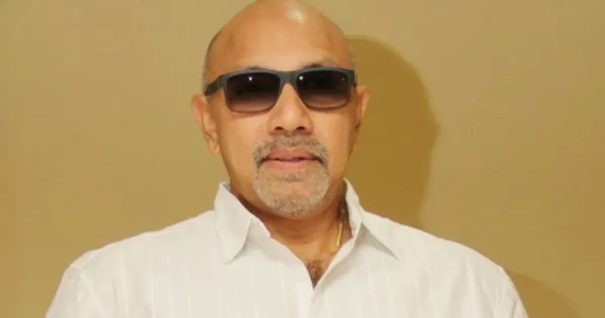 “இனியாவது அமாவாசையை நாகராஜ சோழன் ஆக்காதீங்க”... விஜயை பங்கமாய் கலாய்த்த சத்யராஜ்...!