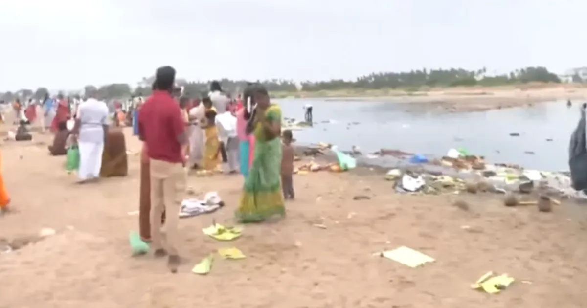 தமிழ்நாட்டில் டல்லடிக்கும் ஆடிப்பெருக்கு... ஓடை போல் காட்சியளிக்கும் காவேரி... கலங்கும் மக்கள்...!
