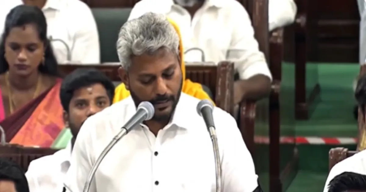 ரூ.44,527 கோடி - ஆரம்பமே அடித்து ஆடும் தவெக... பட்ஜெட்டில் பள்ளி மாணவர்களுக்கு அசத்தல் அறிவிப்புகள்...!