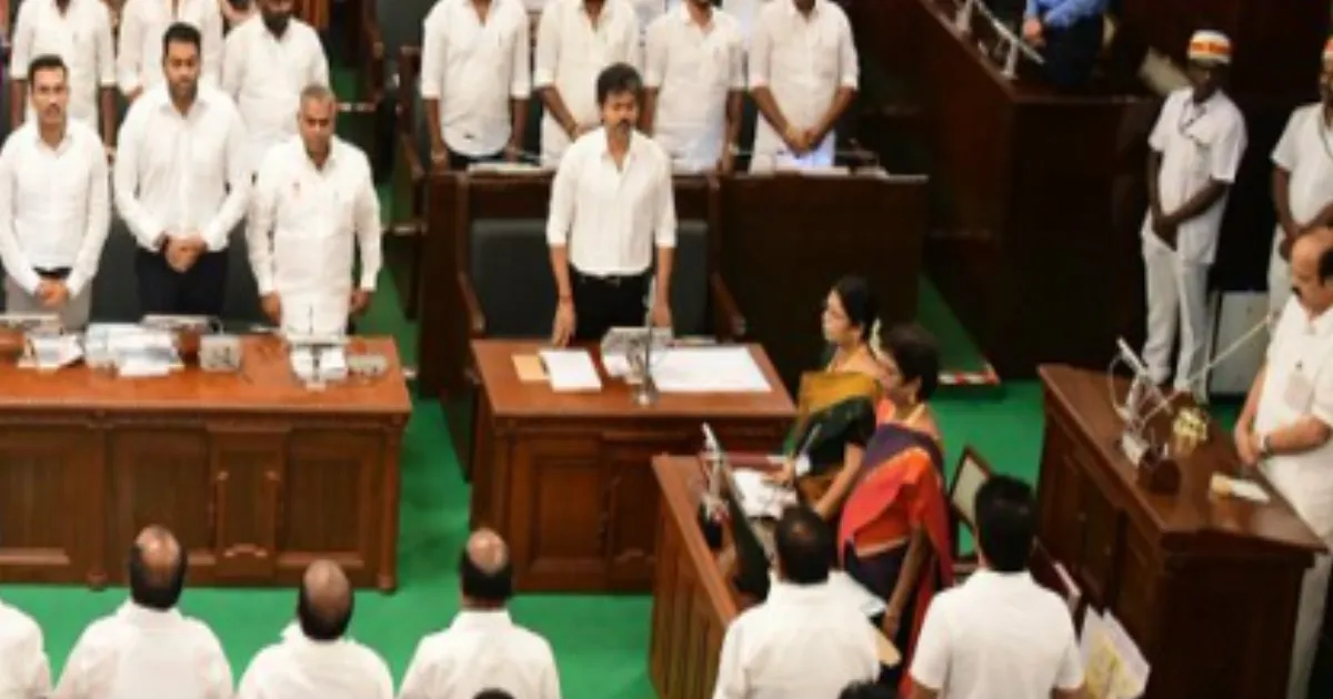 மத்திய அரசு தலையில் இடியை இறக்கிய விஜய்... தொகுதி மறுவரையறைக்கு எதிராக தனித்தீர்மானம்...!