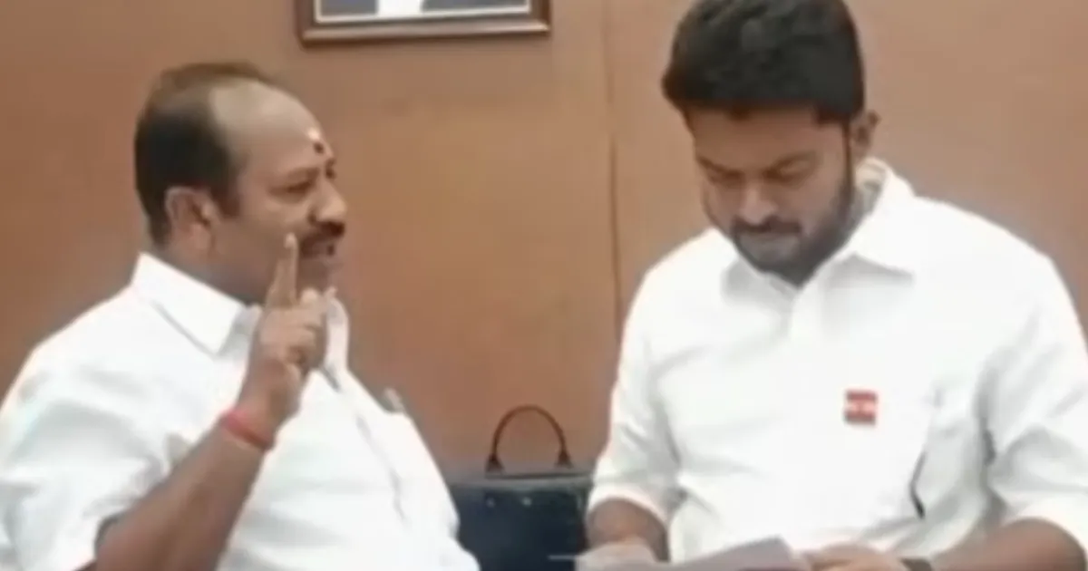 கனிம வளங்களை கொள்ளையடித்த தவெக பிரமுகருக்கு ஆப்பு... ரூ.7.5 கோடிக்கு அபராதம் விதித்த வட்டாட்சியர்...!