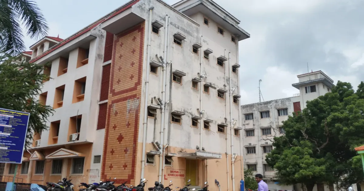 அவசர அவசரமாக அரசு மருத்துவமனையில் அனுமதிக்கப்பட்ட ‘போக்சோ கைதி’... ஒரு வாரத்திற்குப் பிறகு நடந்த அதிர்ச்சி சம்பவம்...!