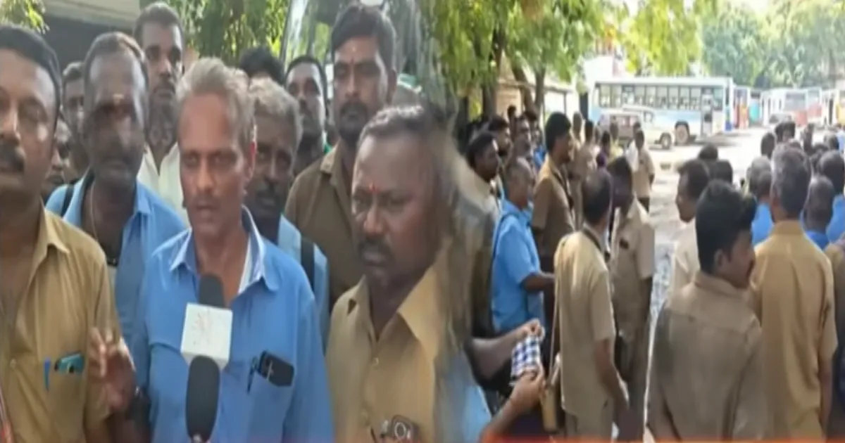 தவெக நிர்வாகி செய்த பகீர் காரியம்... ஸ்டன் ஆன சோழவந்தான்... காலை முதல் நீடிக்கும் பரபரப்பு...!
