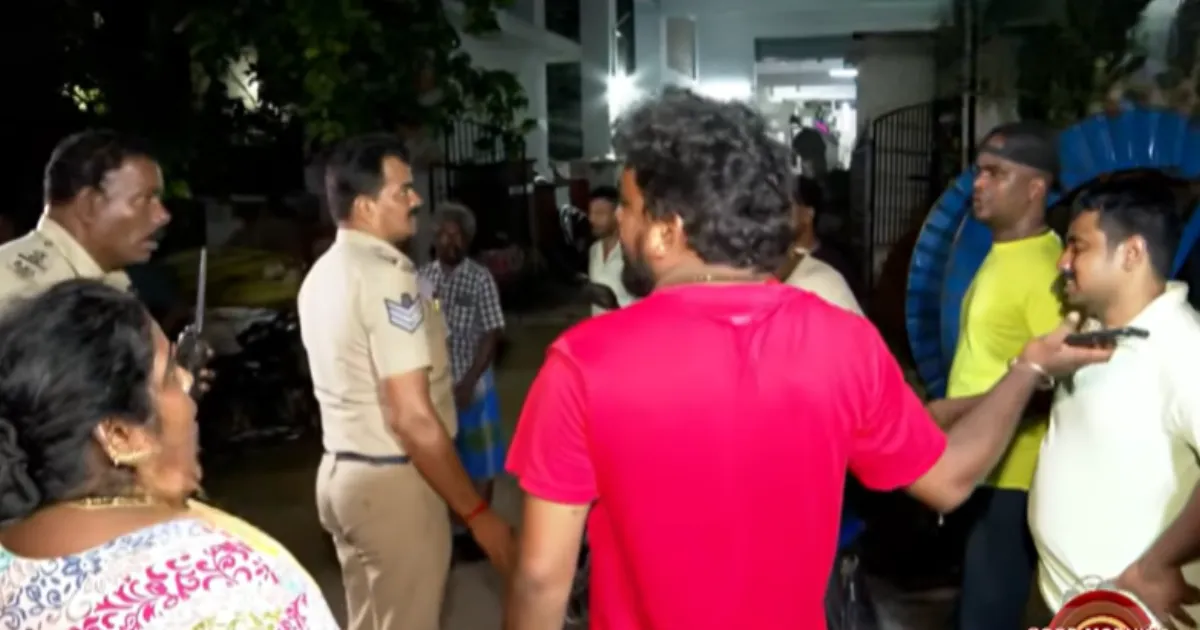 இதுக்கு ஒரு என்டே இல்லையா?... இரவோடு இரவாக தெருவில் இறங்கிய மக்கள்... விஜய் ஆட்சிக்கு சிக்கல்...!