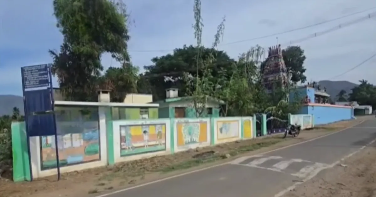நூலிழையில் தப்பிய 51 பிஞ்சு உயிர்கள்... அரசு பள்ளி சாம்பாரில் விஷம் கலந்த கூலி தொழிலாளி கைது... அதிர்ச்சி காரணம்...!