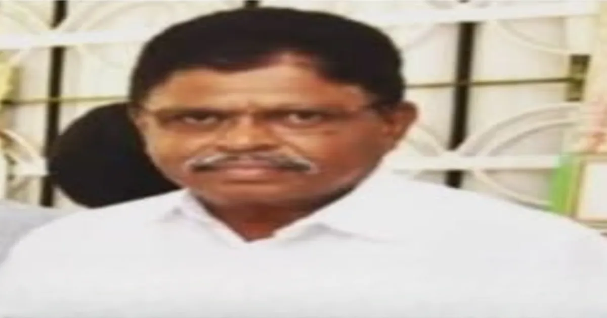 சீட் கிடைத்ததுமே சேட்டை... செய்யக்கூடாத காரியத்தை செய்த அதிமுக வேட்பாளர்... ஸ்டன் ஆன திருச்செங்கோடு...!