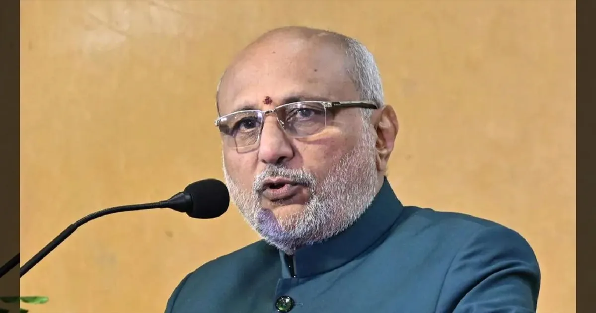 பஞ்சாப் ஆம் ஆத்மியில் பிளவு: 7 எம்.பி-க்கள் பாஜகவில் இணைந்ததை அங்கீகரித்தார் சி.பி.ராதாகிருஷ்ணன்!