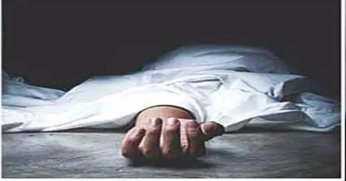 காகிதகூழ் தொட்டியை சுத்தம் செய்த போது பயங்கரம்... மயங்கி விழுந்த 2 வடமாநில தொழிலாளர்கள் உயிரிழப்பு...!