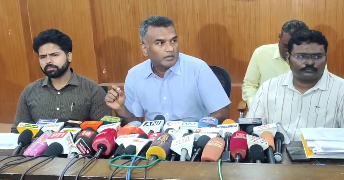 தமிழகத்தில் இந்தாண்டு டெங்கு பாதிப்பு குறைவு: சுகாதார செயலாளர் தாரேஸ் அகமது பேட்டி!