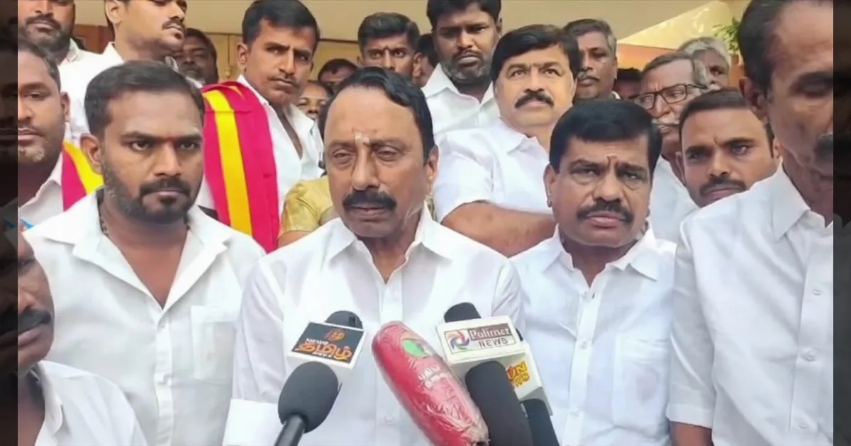 “திமுக-தான் எங்களின் ஒரே எதிரி!” அதிமுக-வை ஒரு பொருட்டாக மதிக்காத தவெக செங்கோட்டையன்!