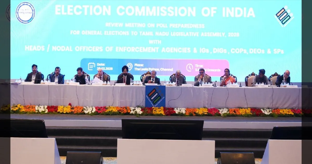 தமிழக தேர்தல் தயார்நிலை... 38 மாவட்ட ஆட்சியர்களுடன் தலைமை தேர்தல் ஆணையர் தீவிர ஆலோசனை!