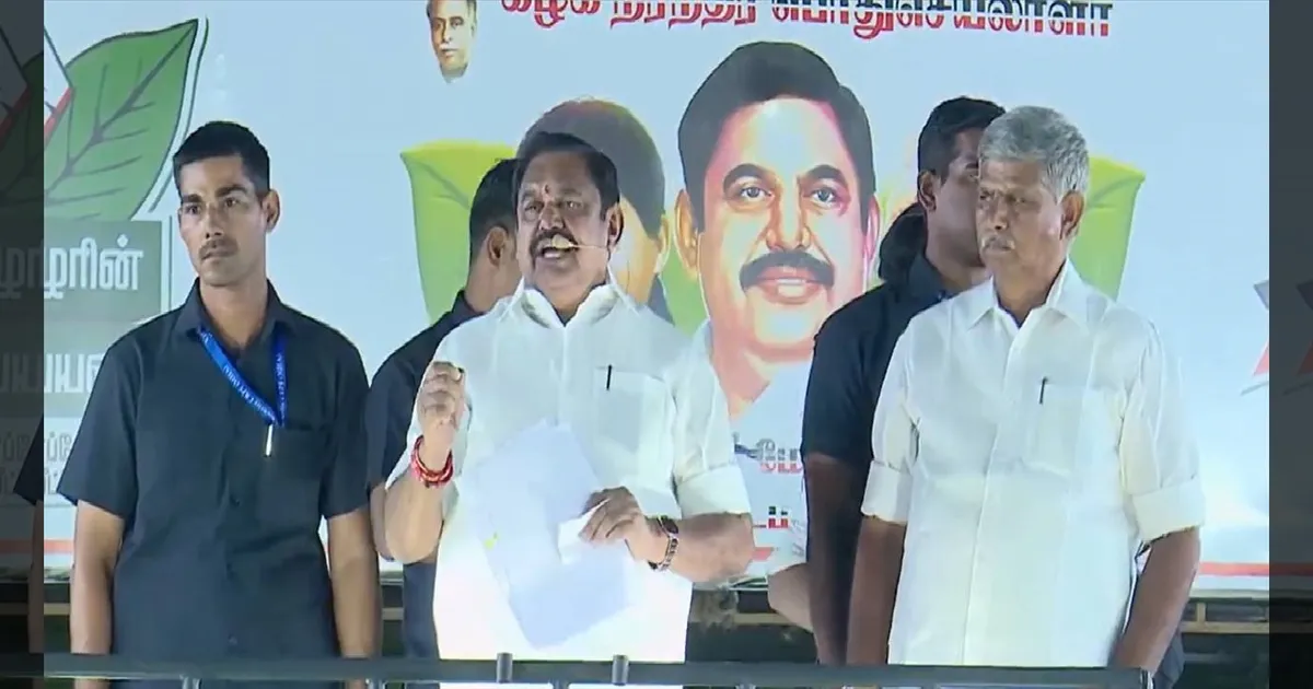 ஆண்களுக்கும் இலவச பஸ் பயணம்! எடப்பாடி பழனிசாமி மாஸ் அறிவிப்பு!