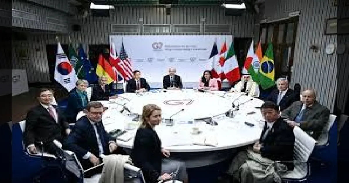 ஜி7 வெளியுறவு அமைச்சர்கள் கூட்டம்: பிரான்ஸில் இந்திய வெளியுறவு அமைச்சர் ஜெய்சங்கர் பங்கேற்பு!