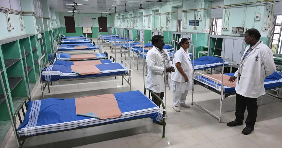 சூதானமா இருங்க மக்களே... வாட்டி வதைக்கும் வெப்பம்... தமிழகம் முழுவதும் மருத்துவமனைகளில் சிறப்பு ஏற்பாடு...!