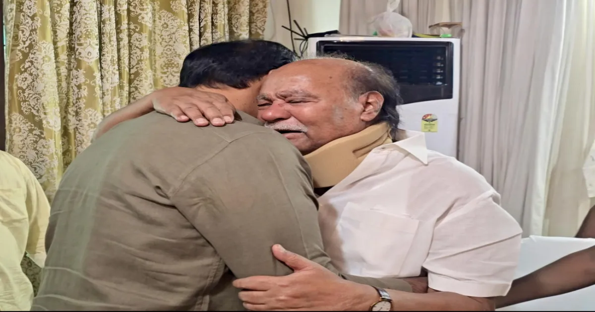 அன்புமணியை ஆரத்தழுவி கண்ணீர் வடித்த மறுகணமே... ராமதாஸ் எடுத்த அதிமுக்கிய முடிவு...!