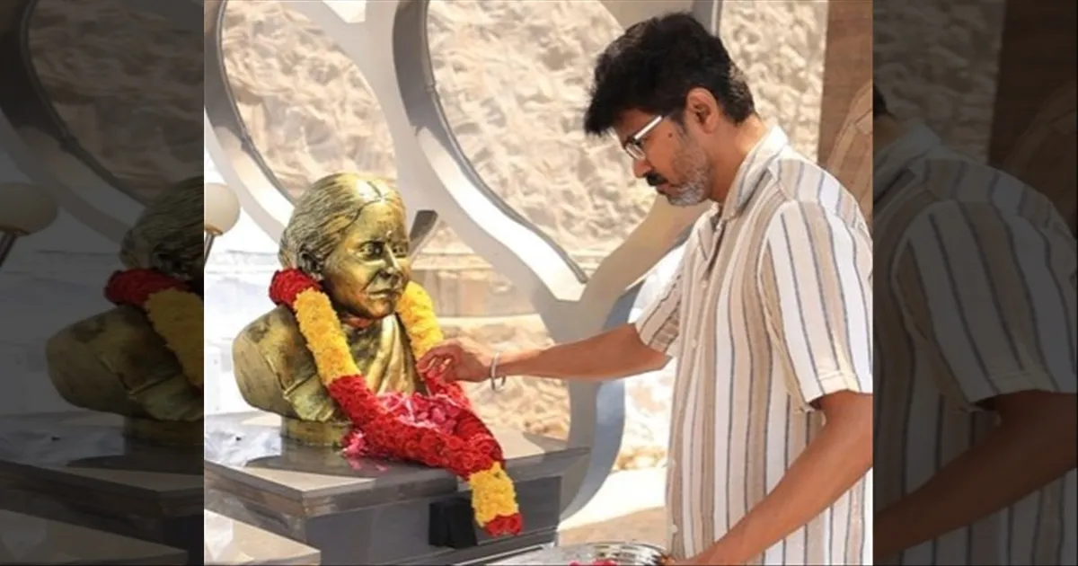 அஞ்சலை அம்மாள் சிலைக்கு தவெக தலைவர் விஜய் மலர்தூவி மரியாதை..!