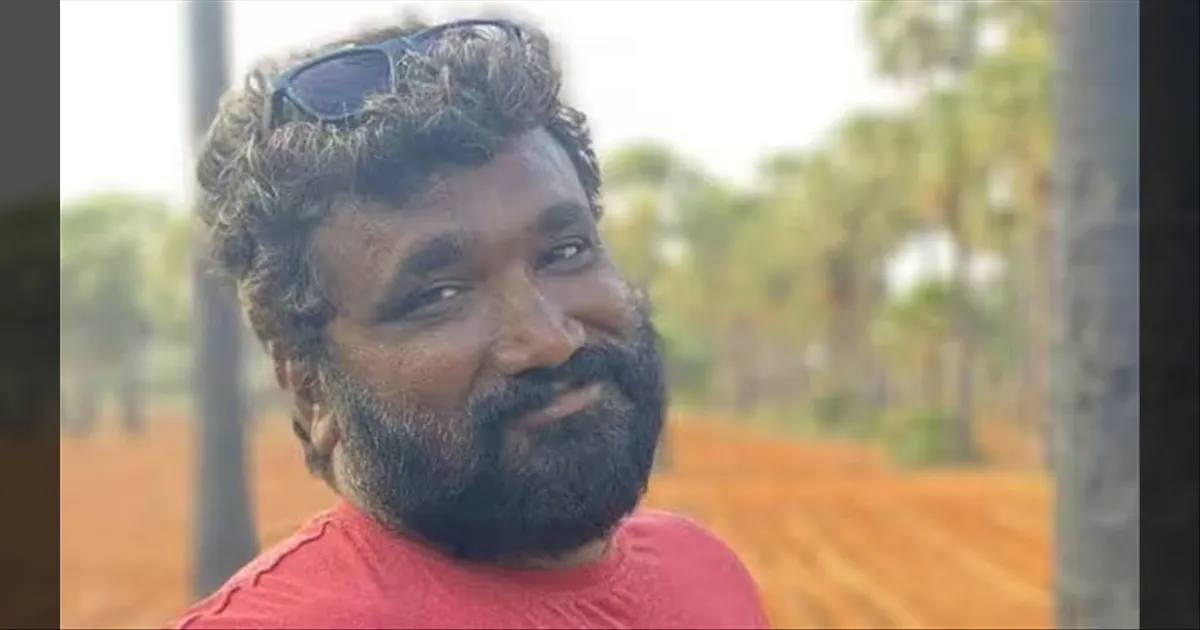madhayanaikuttam-film-director-and-writer-vikram-sukuma