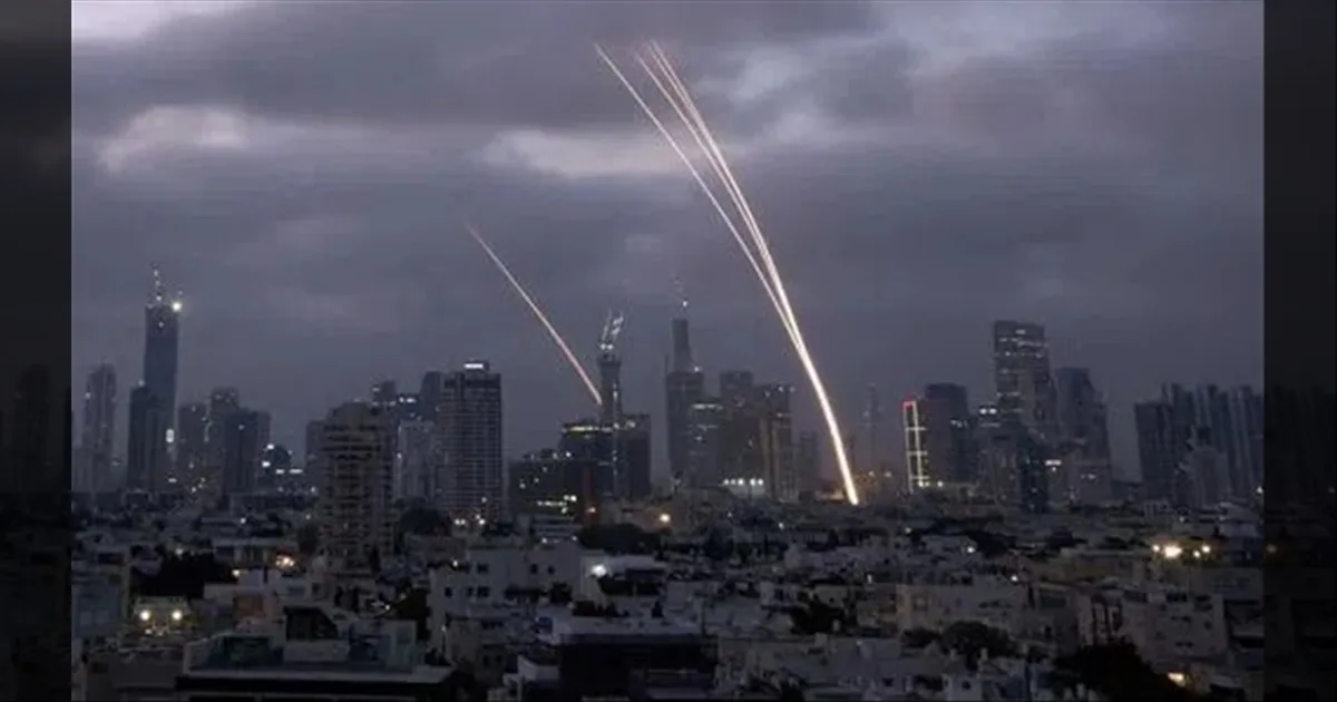 Iran-launches-missile-strikes-on-Israel-after-nuclear-site-attack-3-dead