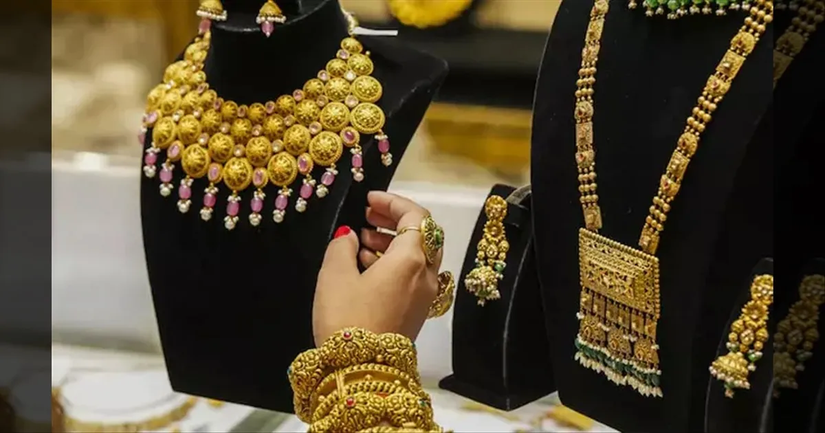 gold-silver-price-decreased-3-rd-day