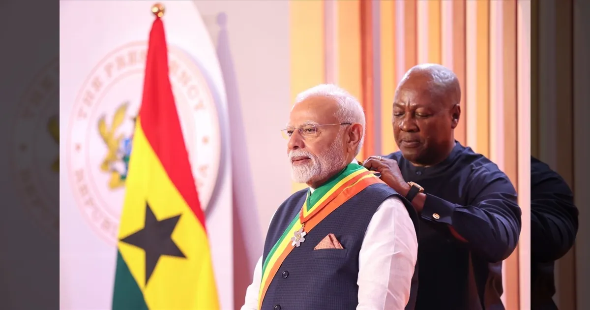 கானா சென்ற பிரதமர் மோடி.. உயரிய விருது வழங்கி கௌரவிப்பு..!