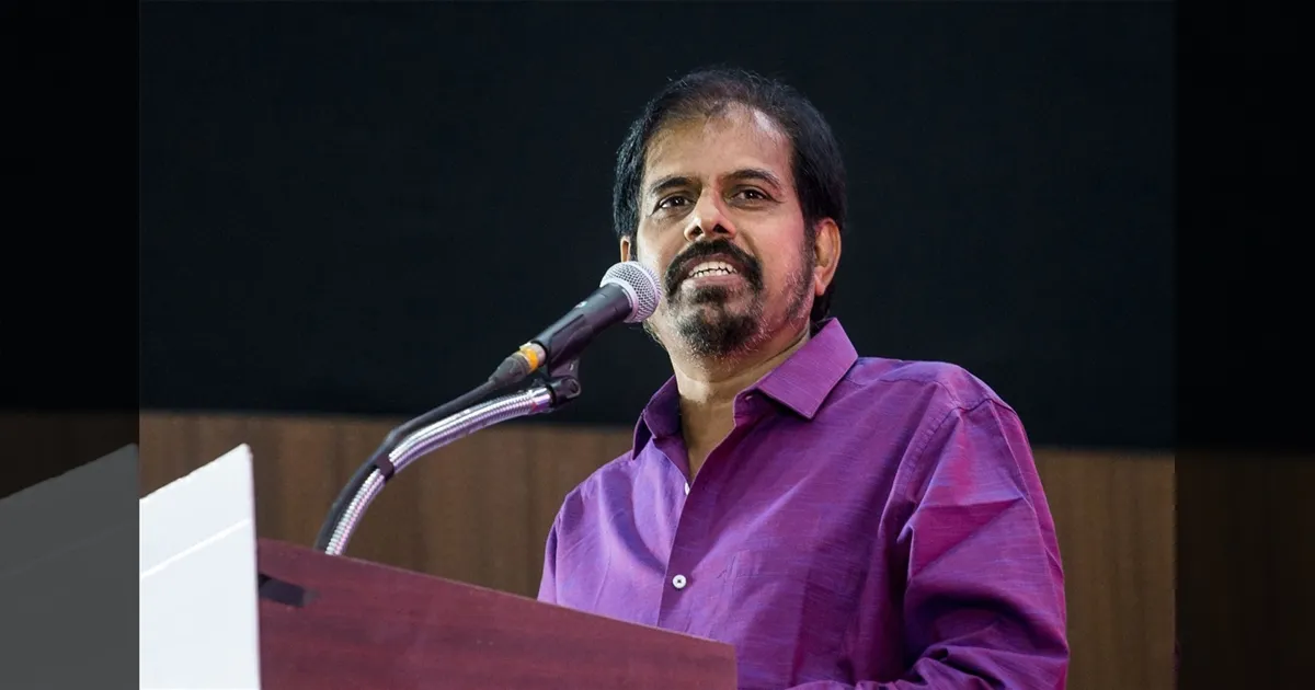 தெருக்கூத்து கலைஞர்களின் வாழ்க்கையை பேசும் '300 கோமாளிகள்'..! இயக்குநர் ஆர்.கே.செல்வமணி ஆவேசம்..!